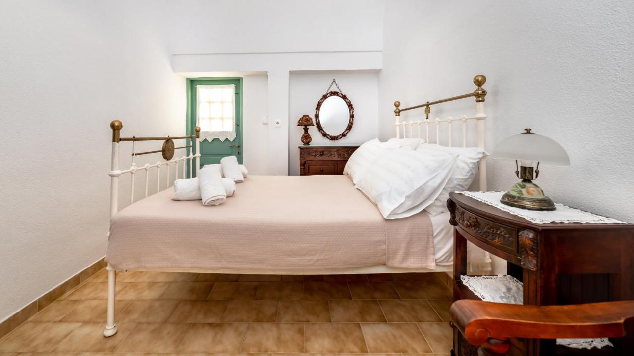 Authentic Santorinian Home Experience 산토리니 외부 사진